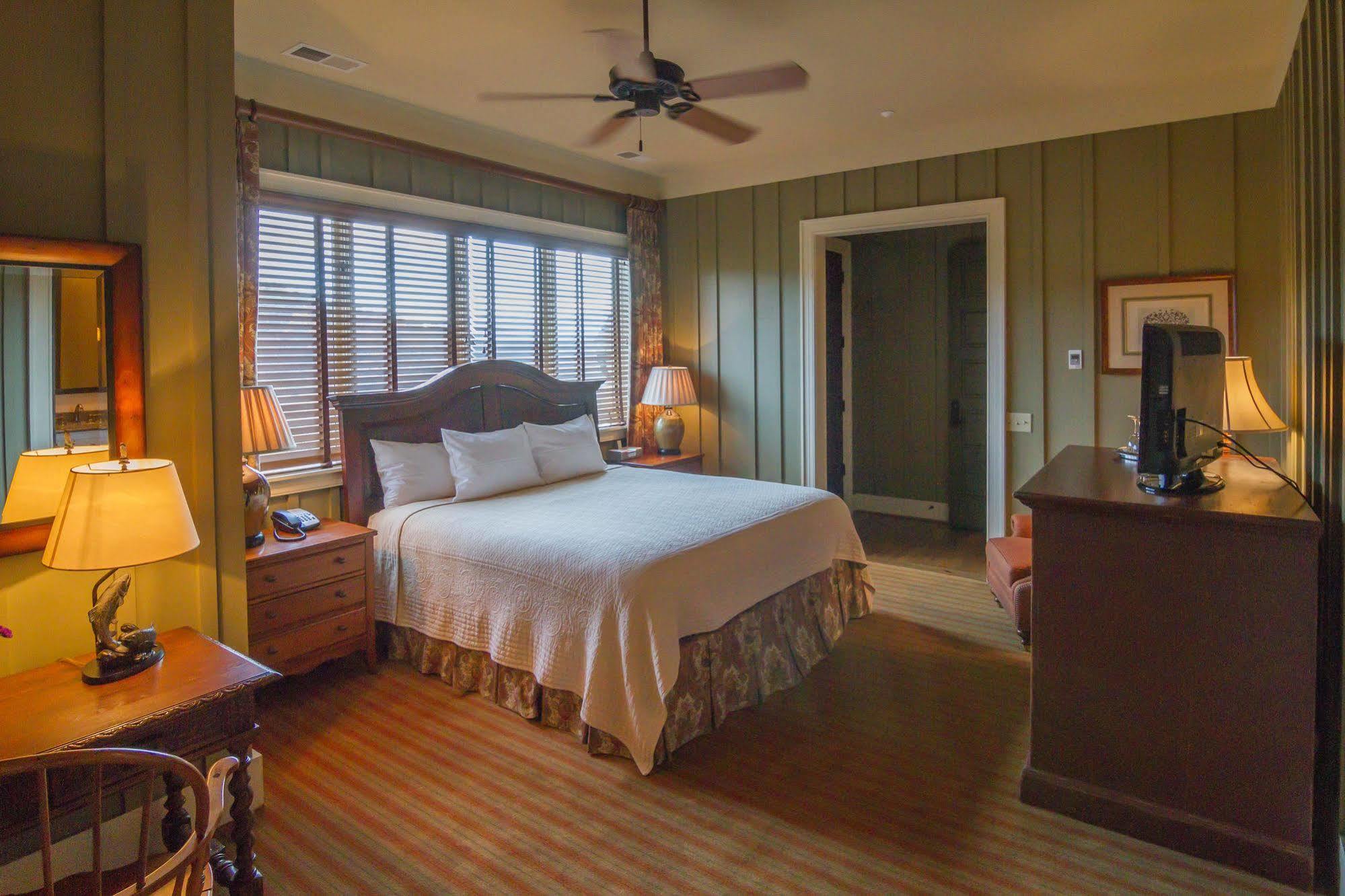 Bright'S Creek Lodge Columbus Dış mekan fotoğraf