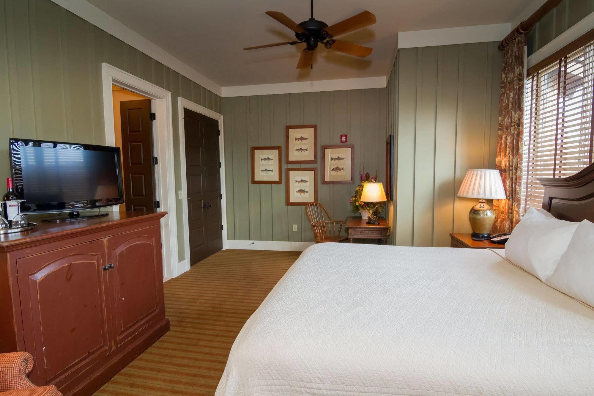 Bright'S Creek Lodge Columbus Dış mekan fotoğraf